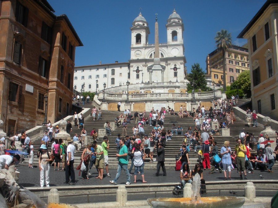 Turismo Roma: nel 2016 crescita dimezzata