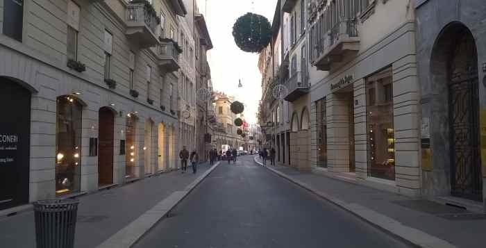 Via Monte Napoleone  il luxury mall pi ricercato dEuropa